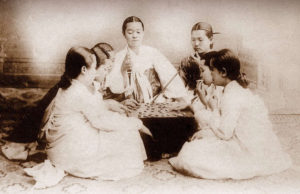 THE AJUMMA SHOW