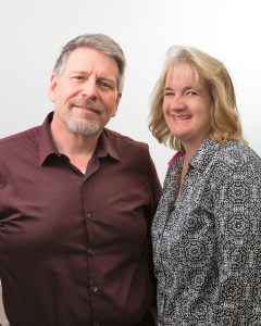The Bigfeet Family Show with Scott and Julie