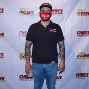 Mike The Intern-logo