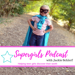 Supergirls Podcast-logo