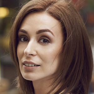 Lorena Buhnici-logo