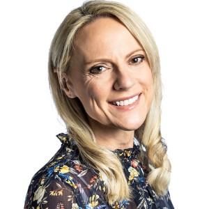 Angie George-logo
