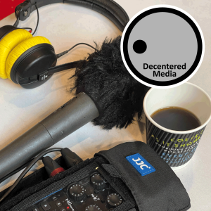 Decentered Media Podcast-logo