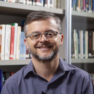 [Coluna] Daniel Barros (Humanamente)-logo