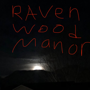 Ravenwood manor-logo