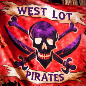 West Lot Pirates-logo