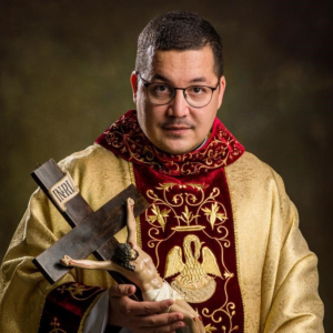Padre Julinho-logo