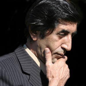 Bahram Moshiri-logo