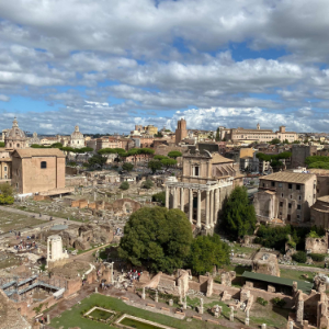 Understanding Rome Podcast-logo