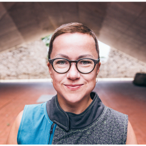 Harivad vestlused-logo