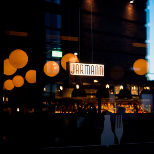 一想起你，我还是忍不住会怦然心动