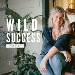 The Wild Success Podcast with Lizzie Moult-logo