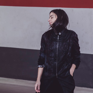 Maayan Nidam * THE WAVES * Laverne Radix-logo
