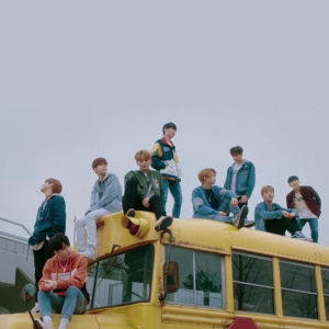 Stray Kids ;-logo