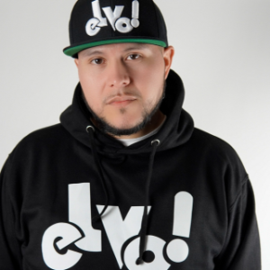 dj elvo-logo