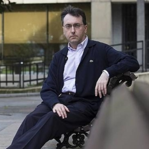 Jesus G. Maestro-logo