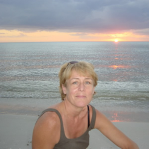 Caroline Brown Listening Lessons-logo