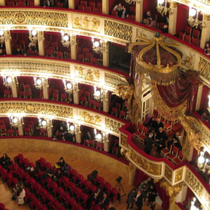 LA MATTINA ALL'OPERA, BUONGIORNO CON....-logo