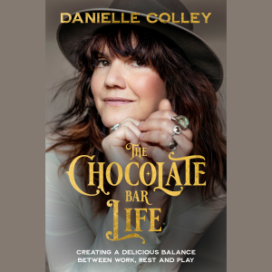 The Chocolate Bar Life-logo