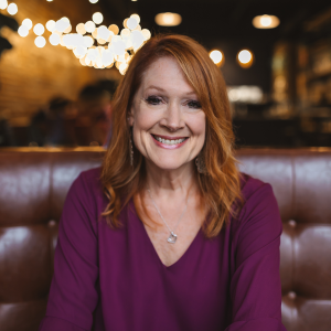 Sunday Morning with Tracey-logo