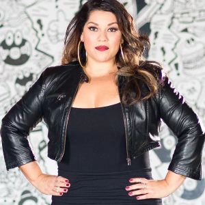 Nina Chantele-logo