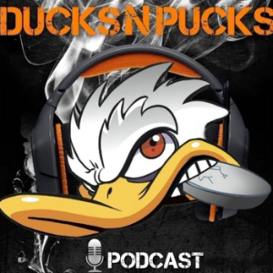 DucksNPucks Podcast-logo