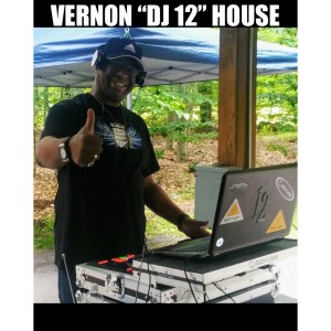 The Time Machine Ft DJ 12