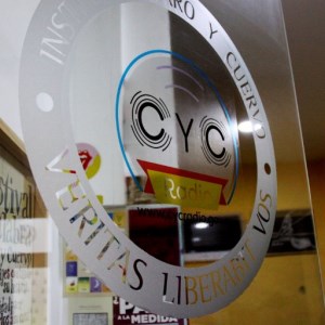 CyC Radio-logo