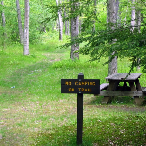 Campground-Radio-logo