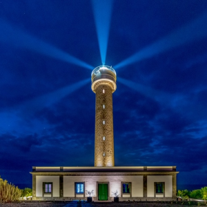 Lighthouse Radio-logo