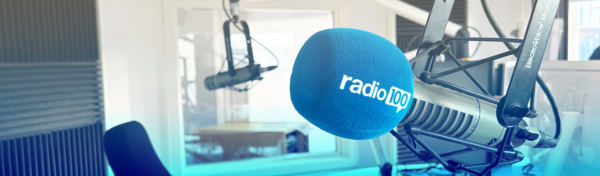Radio 100